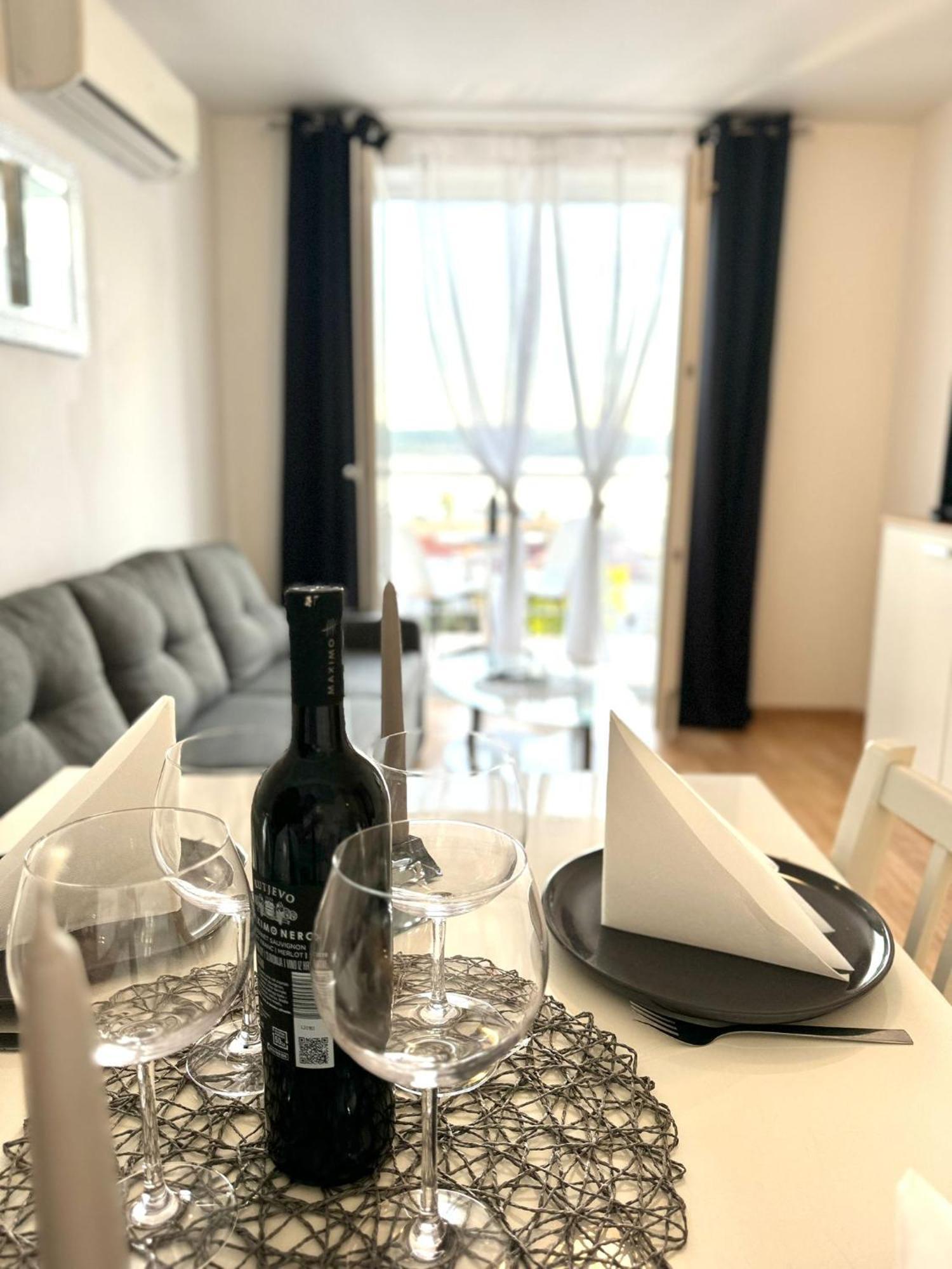 Villa Domgjoni ツリクヴェニツァ 部屋 写真